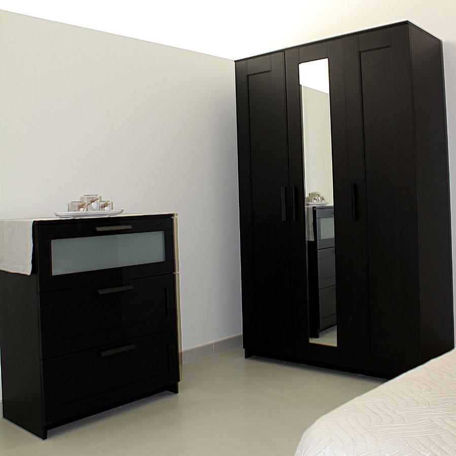 #Garibaldi 05 - Old Town Apartment Olbia Bagian luar foto
