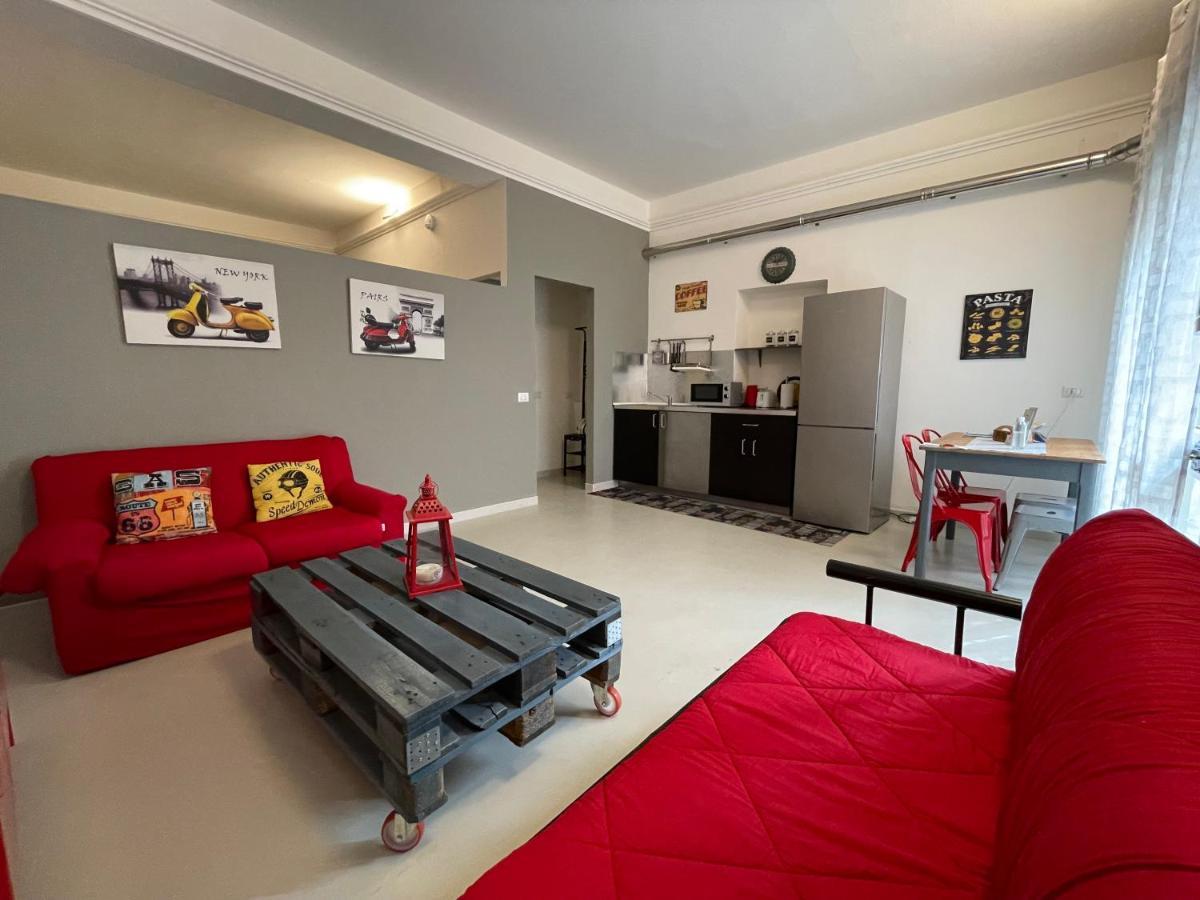 #Garibaldi 05 - Old Town Apartment Olbia Bagian luar foto